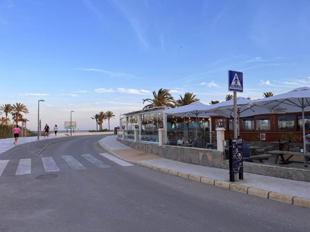 Precioso, Luminoso Y Maravilloso Apartamento Con Piscina Junto Al Mar Y La Playa En Vera Apartment Exterior photo